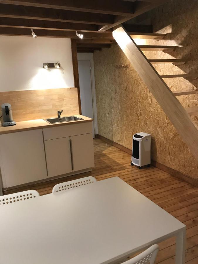 Studio De 35M2 Au Centre De Cusset Bagian luar foto